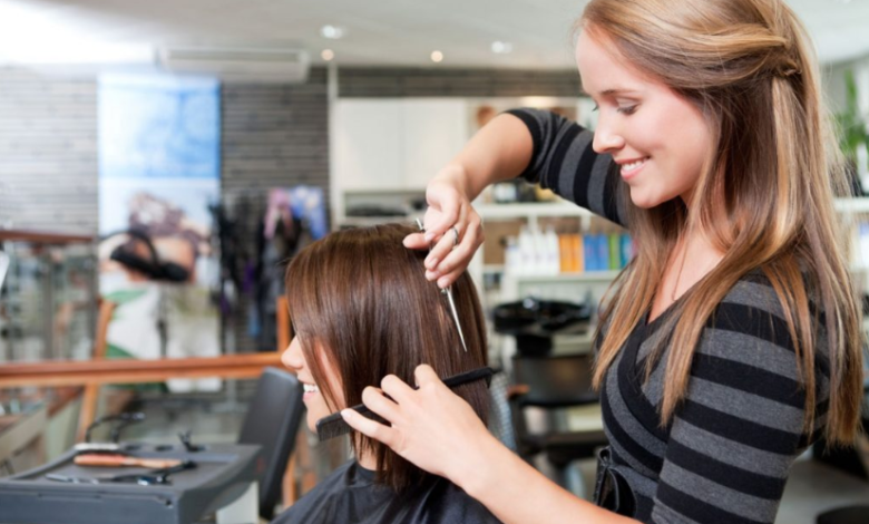 Top Benefits of Choosing Licensed Cosmetology Experts